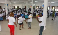 celebration-de-la-fete-des-meres-foxtrot-aux-cotes-des-femmes-dazito
